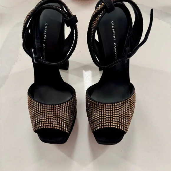 Giuseppe Zanotti Black Heels with Gold Studs